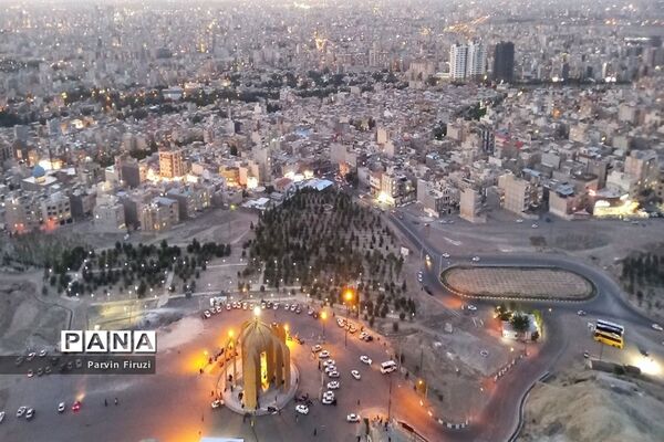 اردوی دانش‌آموزان شهر آوه در قم