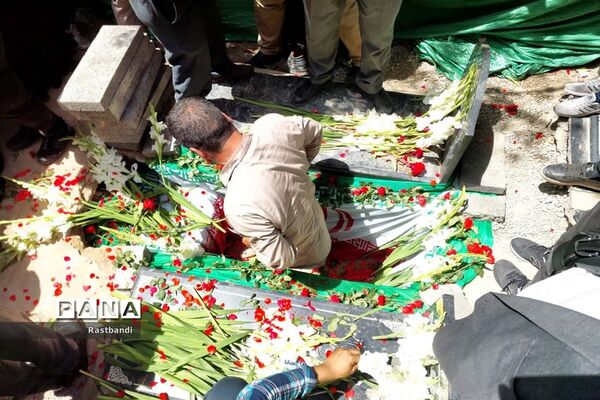 تشییع پیکر شهید محمد جعفری گنجی
