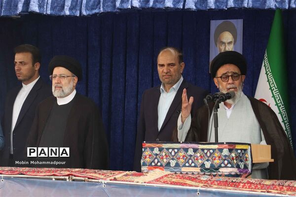 استقبال پرشکوه مردم تبریز از رئیس جمهوری