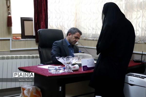 میز خدمت و ارتباطات مردمی آموزش و پرورش