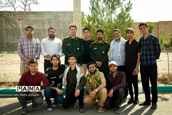 برگزاری اردوی جهادی «دو جبهه یک جهاد» بسیج دانشجویی دانشگاه فرهنگیان یزد در شهرستان خاتم