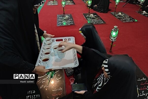 یادبود شهدای قیام پانزده خرداد ۱۳۴۲ در شهرستان قرچک
