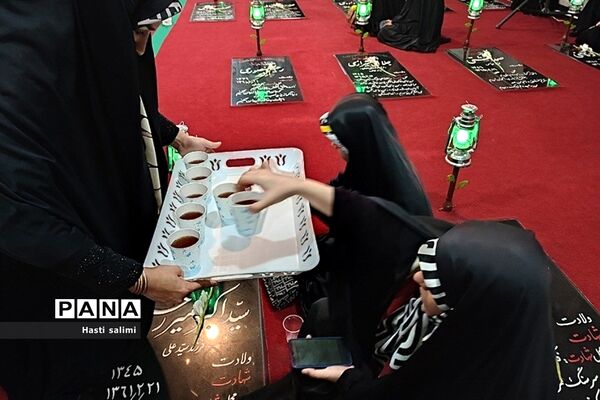 یادبود شهدای قیام پانزده خرداد ۱۳۴۲ در شهرستان قرچک