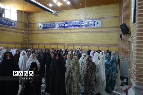 نماز جمعه شهر جوادآباد باحضور مدیرکل آموزش و پرورش شهرستان‌های استان تهران
