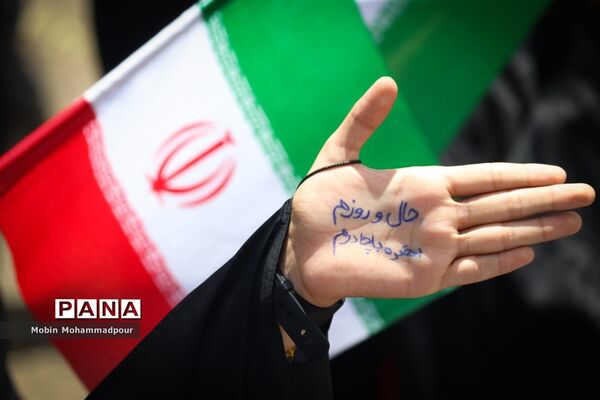 دیدار پرشکوه مردم شهرستان چاراویماق با رییس‌جمهوری