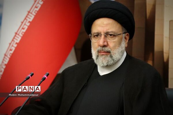 نشست خبری رئیس‌جمهوری در تبریز