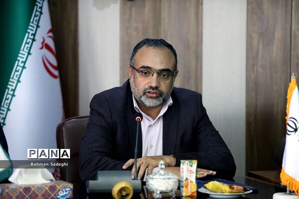 انعقاد تفاهم‌نامه برای استفاده از انرژی‌های تجدیدپذیر و بهره‌وری انرژی برق در مدارس کشور