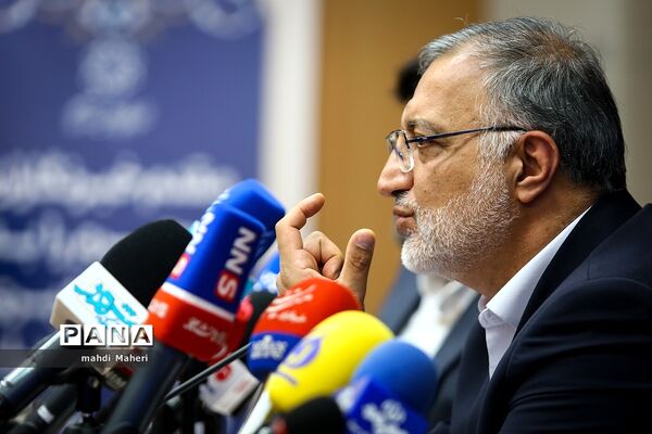 نشست خبری شهردار تهران با موضوع کمیسیون ماده ۵