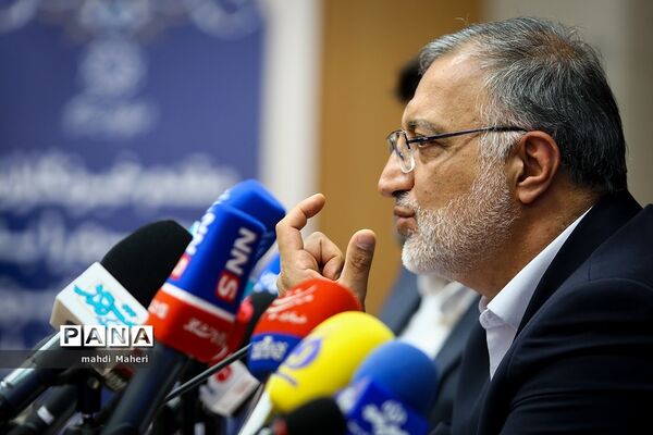 نشست خبری شهردار تهران با موضوع کمیسیون ماده ۵