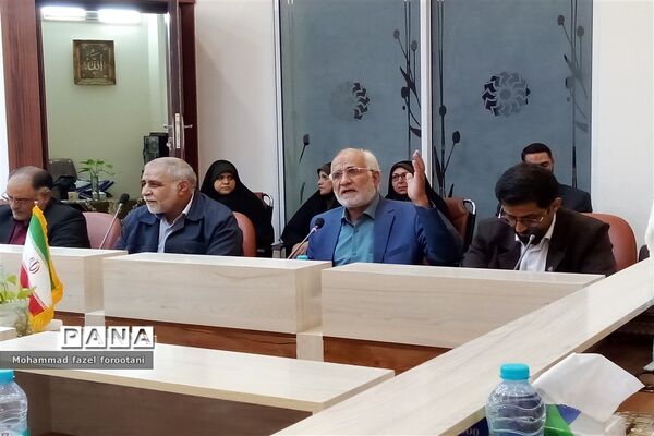 نشست هم‌اندیشی با کانون‌های خدمت رضوی خراسان جنوبی