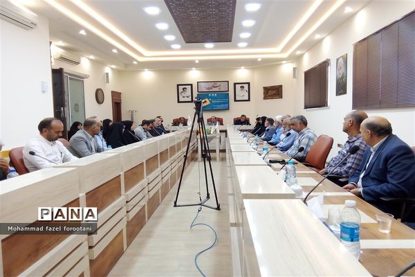 نشست هم‌اندیشی با کانون‌های خدمت رضوی خراسان جنوبی