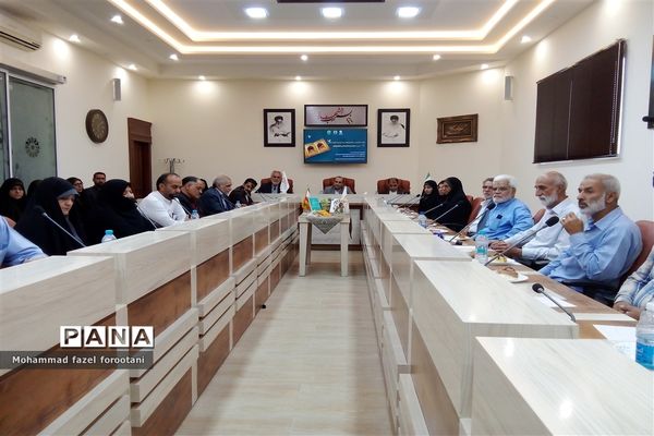 نشست هم‌اندیشی با کانون‌های خدمت رضوی خراسان جنوبی