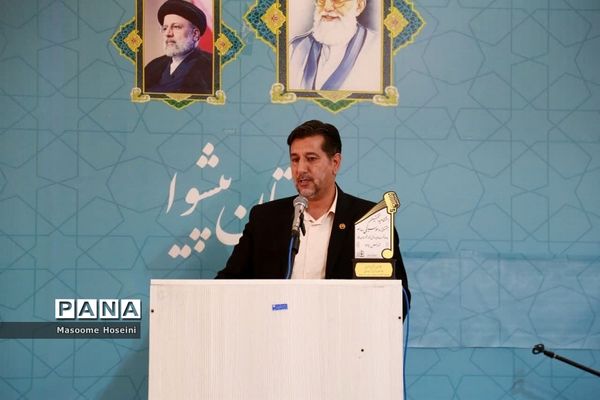 اختتامیه اولین جشنواره موسیقی مدرسه شهرستان پیشوا