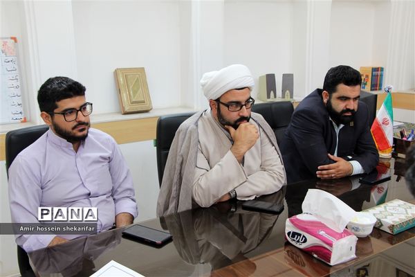 برگزاری جلسه‌ شورای هماهنگی تشکل‌های دانش‌آموزی استان یزد به میزبانی سازمان دانش‌آموزی