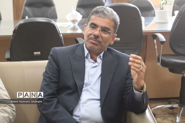 جلسه هم‌اندیشی مسئولان بسیج فرهنگیان با معاونت پرورشی و فرهنگی اداره‌کل آموزش و پرورش استان بوشهر