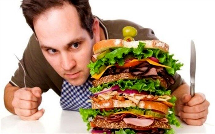 استرس چگونه سبب افزایش تمایل ما به خوردن می‌شود؟
