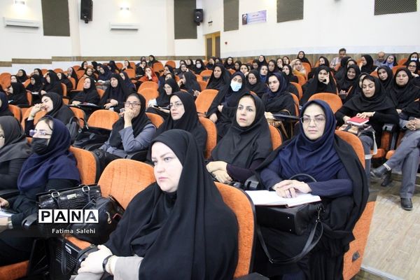 سمینار آموزشی آشنایی با آخرین تغییرات کنکور در بوشهر