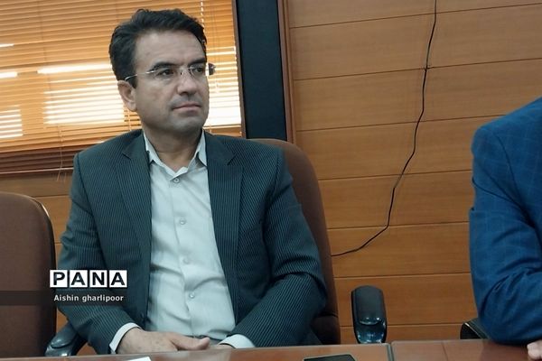 برگزاری جلسه ستاد اوقات فراغت استان فارس و آغاز فعالیت پایگاه‌های تابستانه