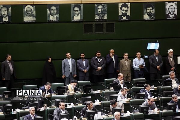 جلسه رای اعتماد وزیر صنعت، معدن و تجارت