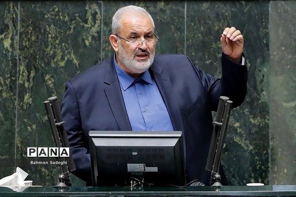 جلسه رای اعتماد وزیر صنعت، معدن و تجارت