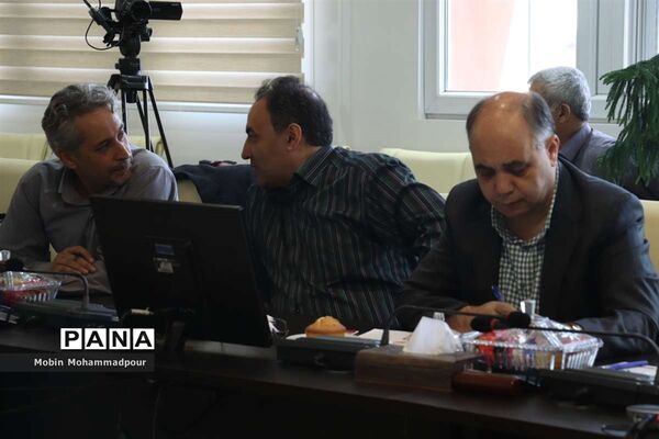 نشست خبری معاون غذا و دارو دانشگاه علوم پزشکی تبریز