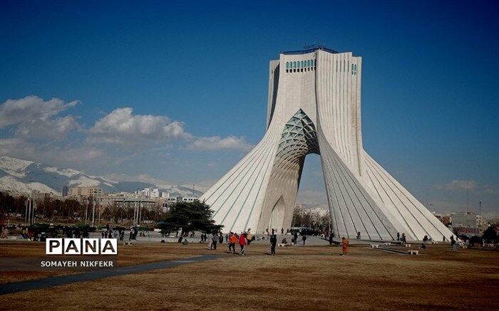 هوای تهران در وضعیت قابل قبول است