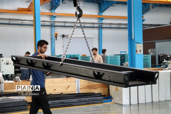 تور بازدید رسانه‌ای از کارخانه تراکتورسازی تبریز