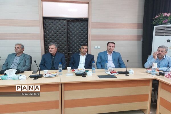 جلسه تجلیل از فعالان نانو آذربایجان شرقی  وابسته به ریاست جمهوری