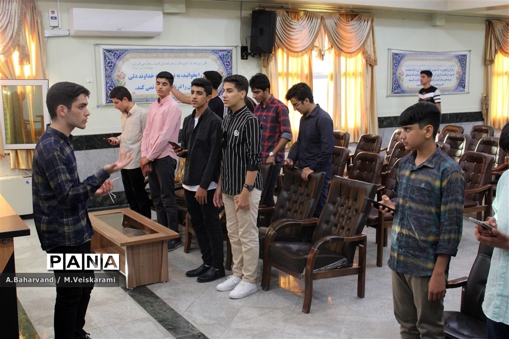 برگزاری اولین جلسه آمادگی گروه سرود آسمان