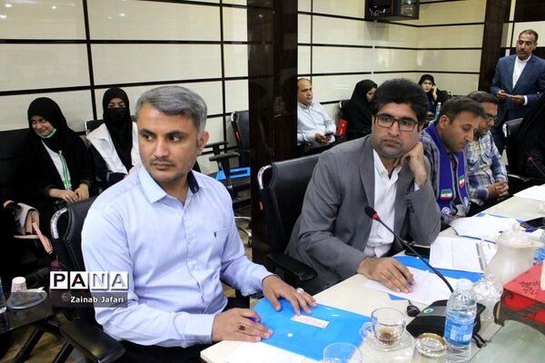 نشست مسئولان و کارشناسان سازمان دانش‌آموزی استان بوشهر
