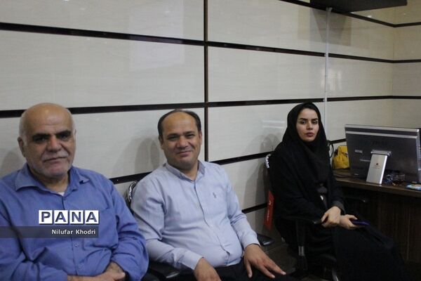 نشست مسئولان و کارشناسان سازمان دانش‌آموزی استان بوشهر