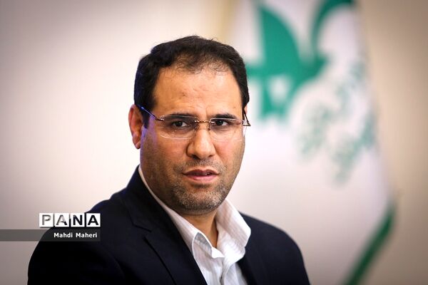 نشست صمیمی نخبگان جوان با وزیر آموزش و پرورش
