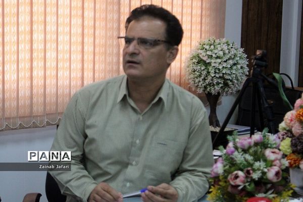 نشست هماهنگی و برنامه‌ریزی داوری جشنواره عصر جدید یاددهی یادگیری در بوشهر
