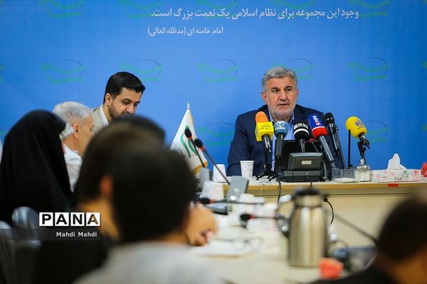 نشست خبری رئیس سازمان بسیج اساتید