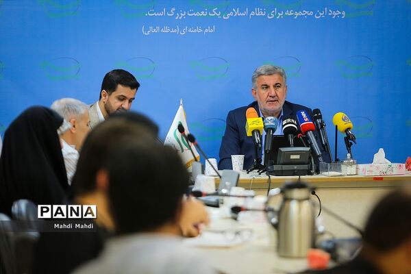 نشست خبری رئیس سازمان بسیج اساتید