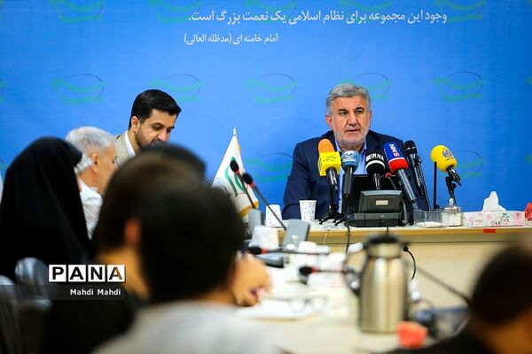 نشست خبری رئیس سازمان بسیج اساتید