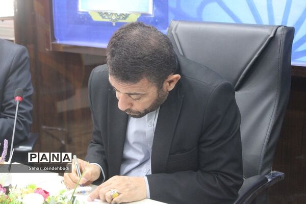 آیین تجلیل از مدال‌آوران المپیادهای علمی در بوشهر