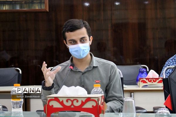 آیین تجلیل از مدال‌آوران المپیادهای علمی در بوشهر