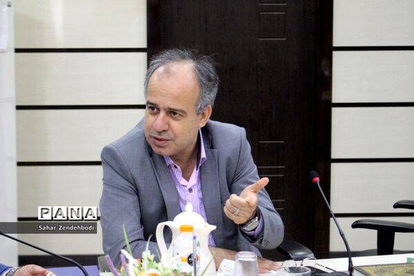 آیین تجلیل از مدال‌آوران المپیادهای علمی در بوشهر
