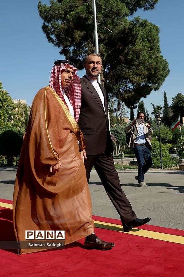 دیدار وزرای خارجه عربستان و ایران
