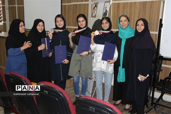 آیین تجلیل از مدال‌آوران المپیادهای علمی