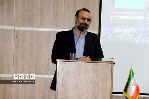 آیین تجلیل از مدال‌آوران المپیادهای علمی