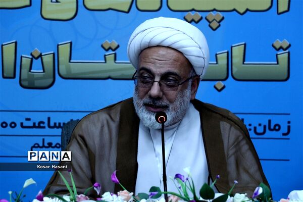 آیین تجلیل از مدال‌آوران المپیاد‌های علمی تابستان ۱۴۰۱