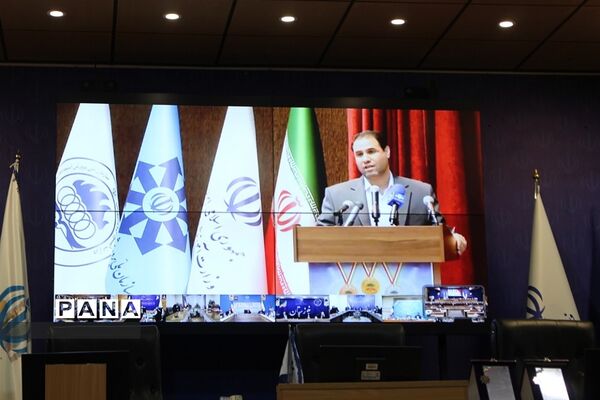 آیین تجلیل از مدال‌آوران المپیاد‌ها و جشنواره‌های علمی قم