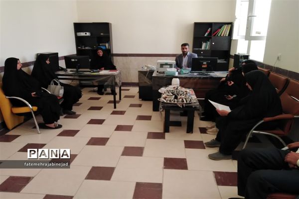 آیین افتتاحیه غنی‌سازی اوقات فراغت دانش‌آموزان ابرکوهی