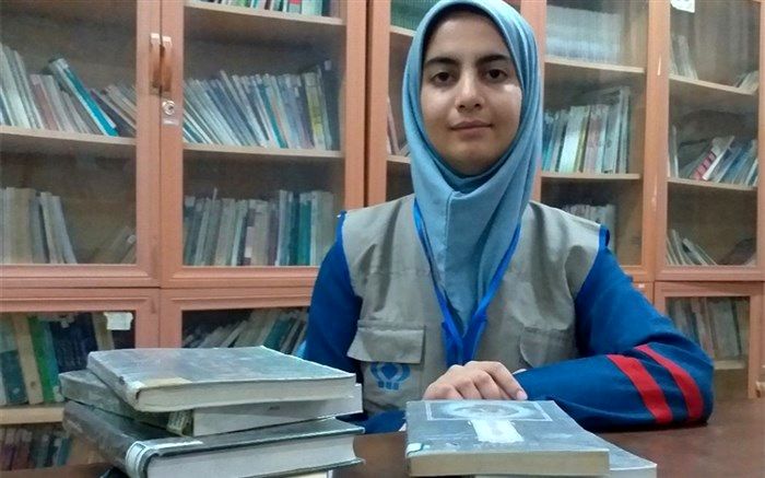 معرفی شخصیت علی شریعتی توسط دانش‌‌آموز خبرنگار پانا ملارد/ فیلم