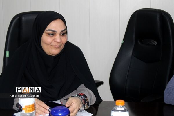 جلسه شورای نظارت بر مدارس بزرگسال استان بوشهر