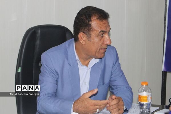 جلسه شورای نظارت بر مدارس بزرگسال استان بوشهر