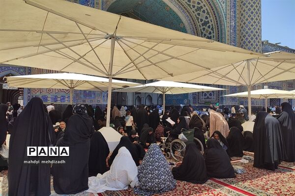 حال‌و‌هوای حرم ضامن آهو در سالروز شهادت جوادالائمه امام محمد‌تقی(ع)