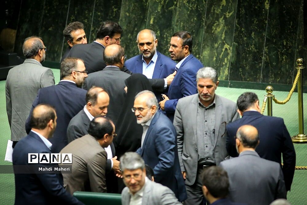 رای اعتماد مجلس به وزیر پیشنهادی جهاد کشاورزی